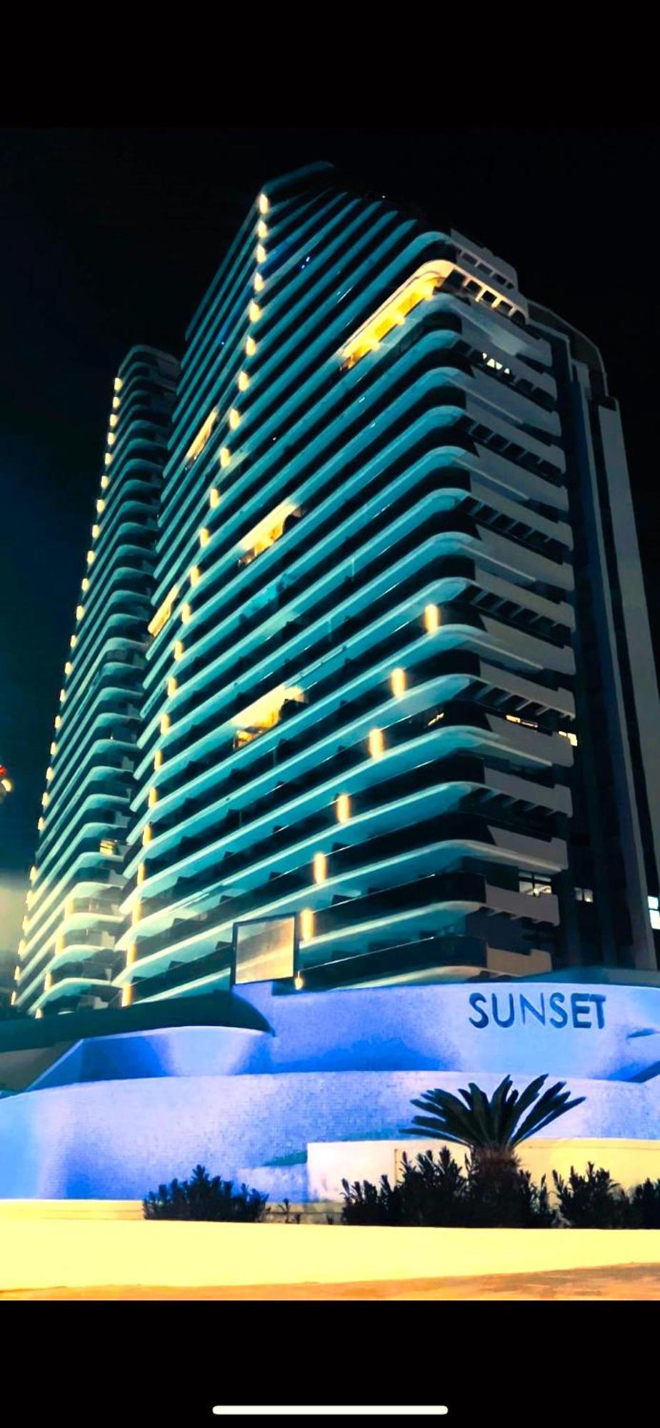 Sunset Cliffs 3 Bedrooms Apartment